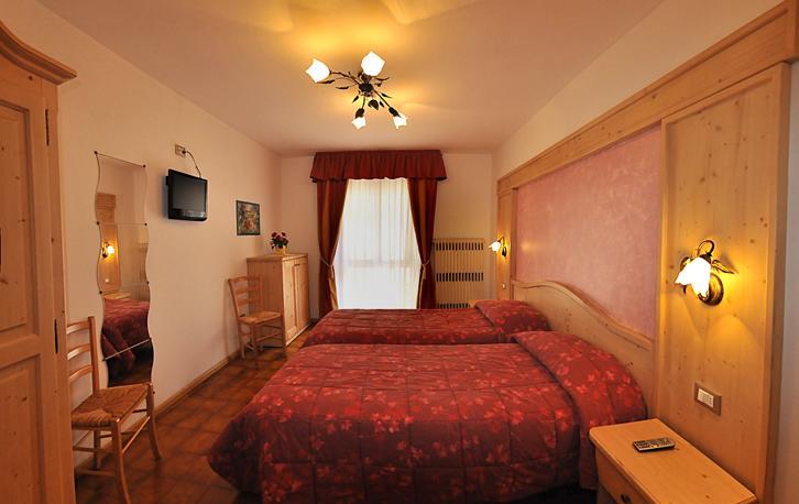 Hotel Piancastello Andalo Exterior photo