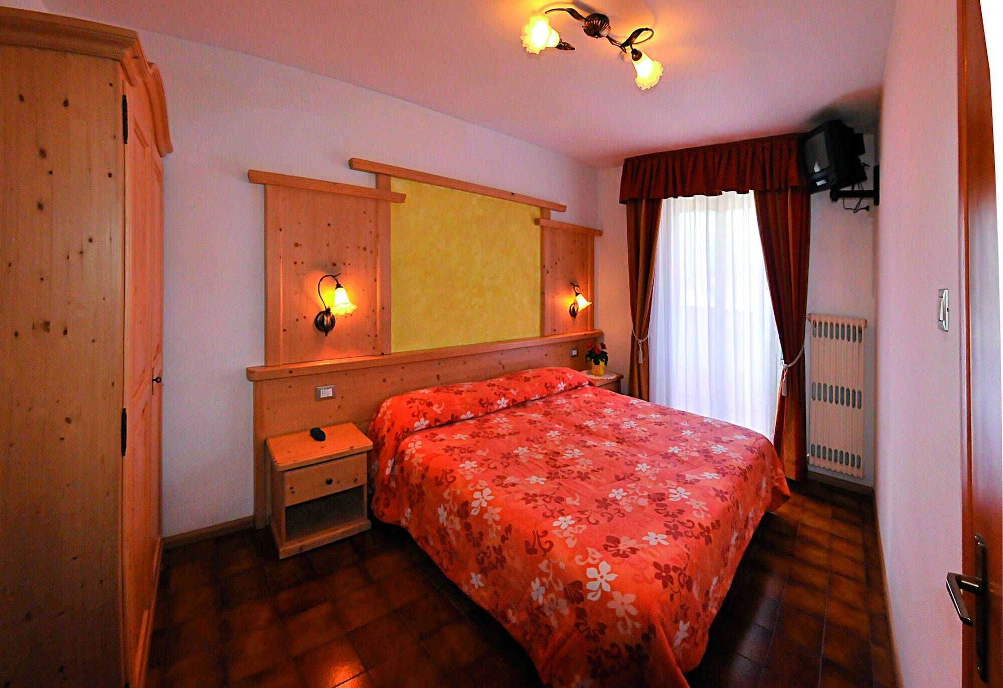 Hotel Piancastello Andalo Exterior photo